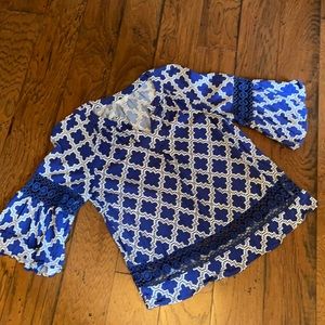EUC flared sleeve peasant top